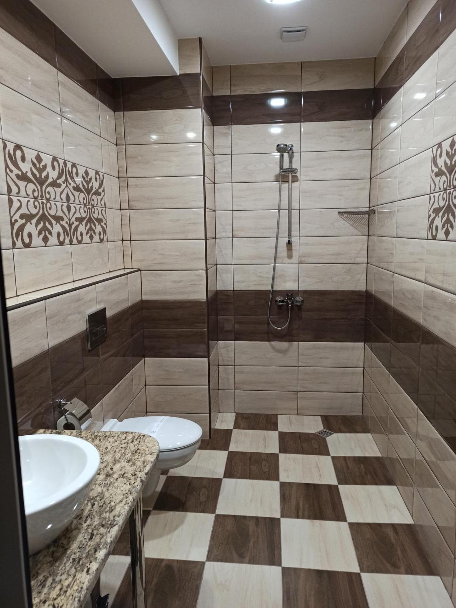 Хотел Театъръ Hotell Pleven Eksteriør bilde